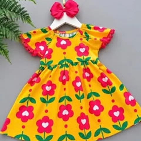 Vestido amarelo de flores
