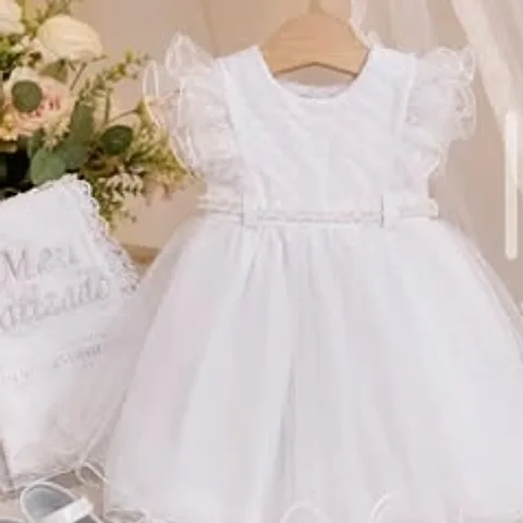 Vestido branco de batizado